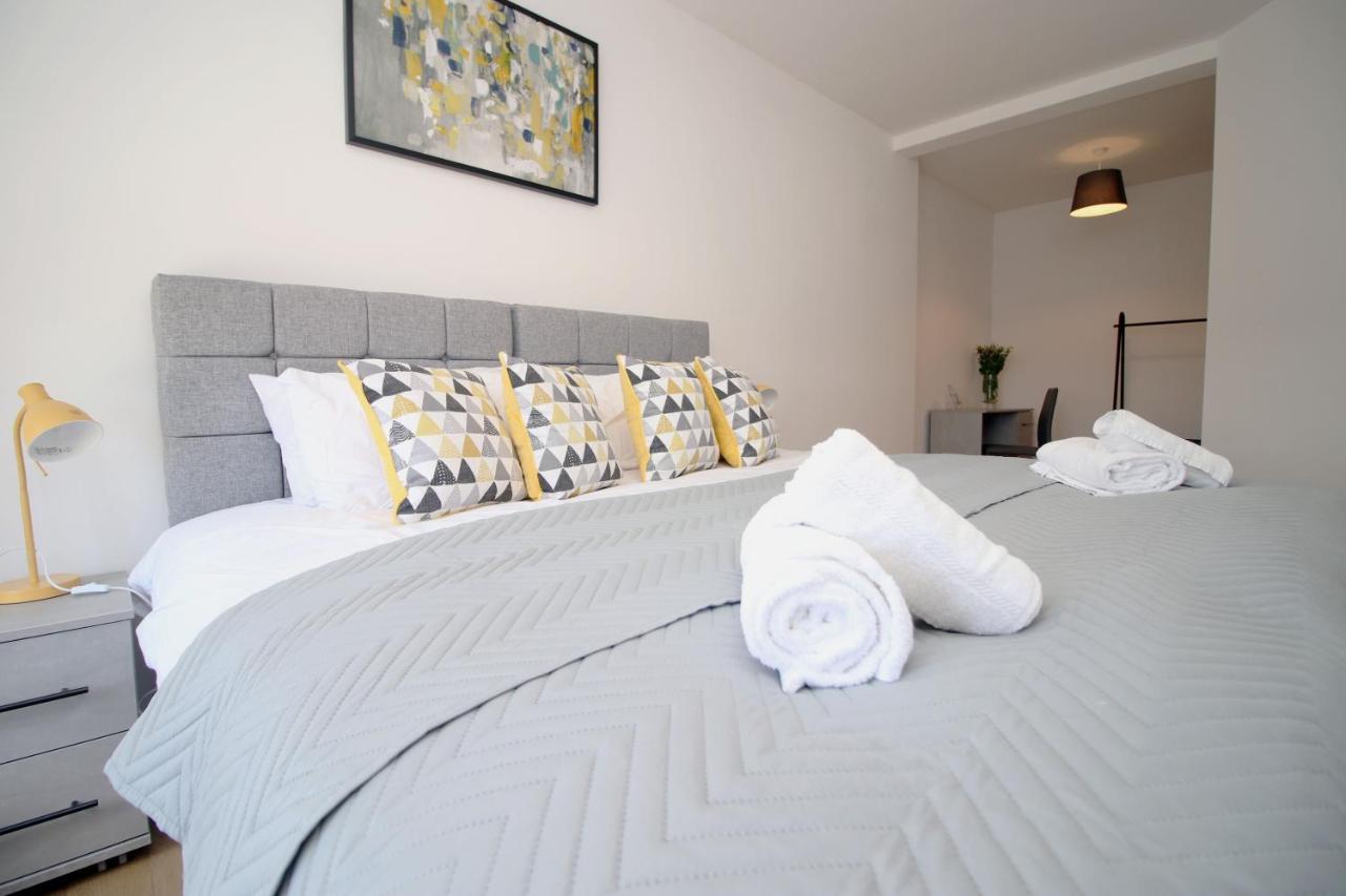 St Thomas Loft Views By Ssw - 2Br, Parking, Sleeps 4, Easy Access To City Centre, Marina, Beach And M4 Swansea Exteriör bild