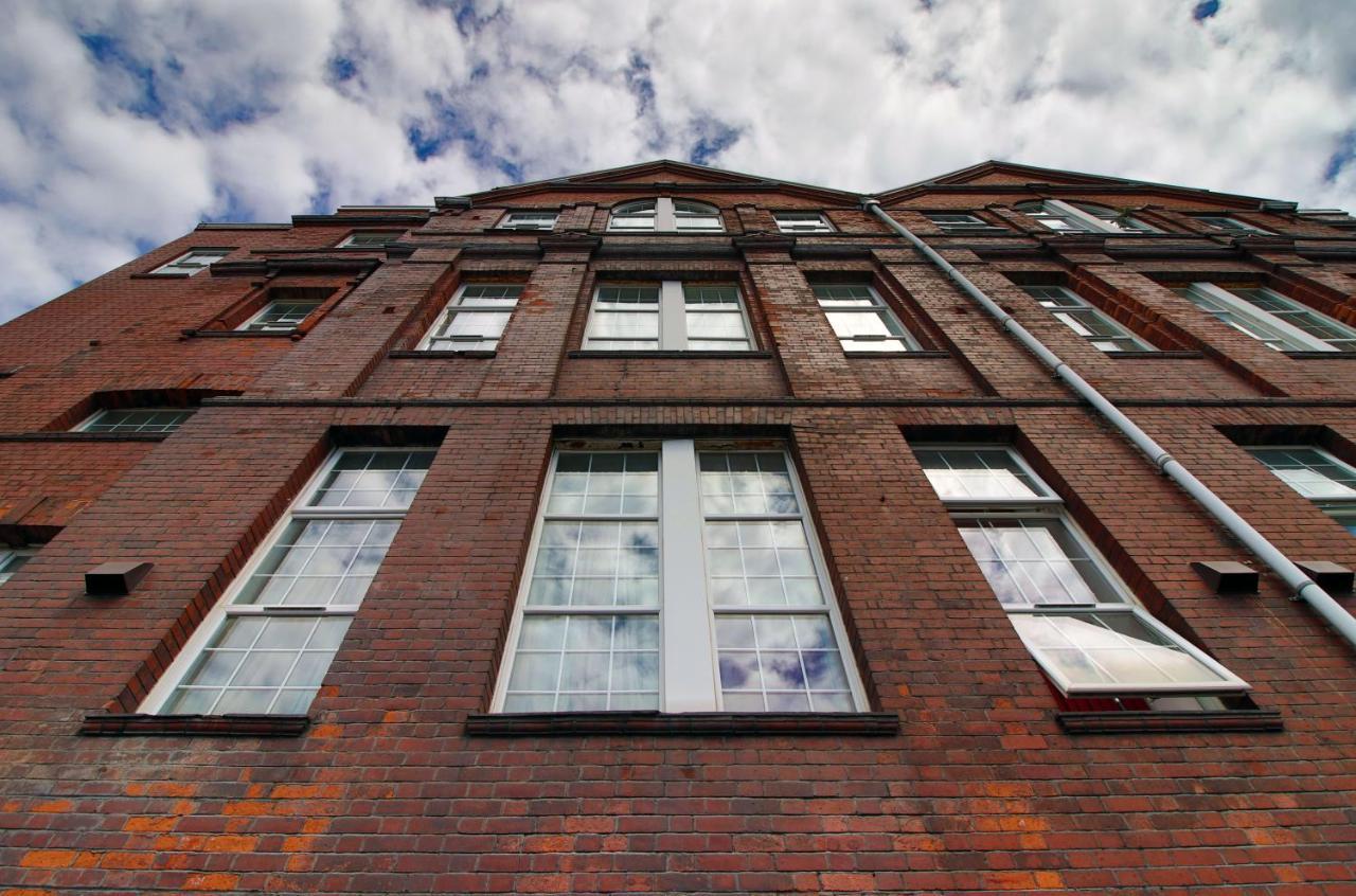 St Thomas Loft Views By Ssw - 2Br, Parking, Sleeps 4, Easy Access To City Centre, Marina, Beach And M4 Swansea Exteriör bild